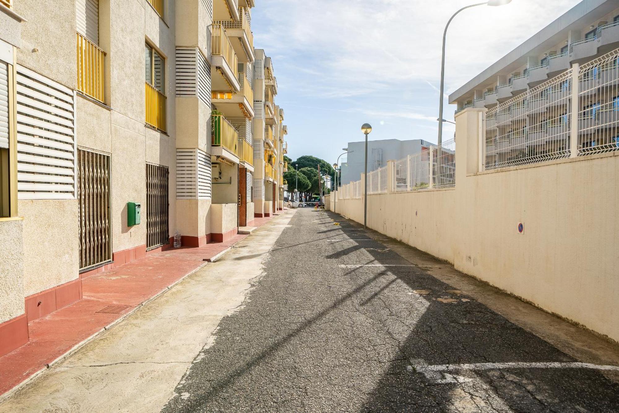 Hauzify I Apartaments Reddis Cambrils Exterior foto
